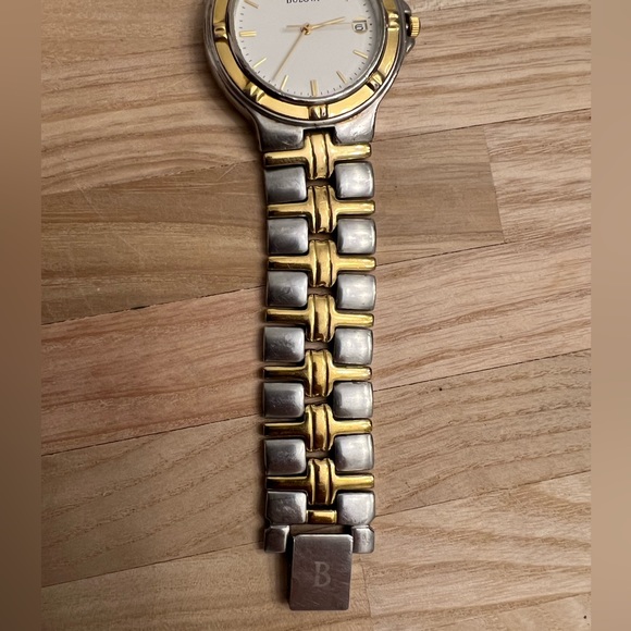 Bulova Men’s Watch Vintage Two Tone Gold Tone Quartz with Date Window 98B52 - Picture 7 of 11